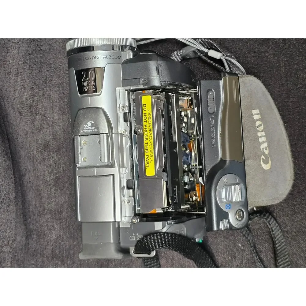Canon Optura 40 Digital Video Camcorder Lot - 5x Sony MiniDV Tapes + Extras